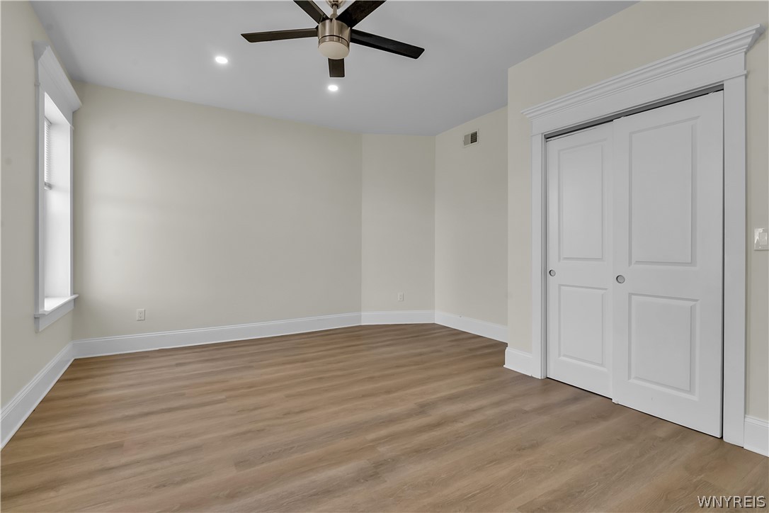 466 W Ferry Buffalo, NY 14213 - Photo 24 of 48
