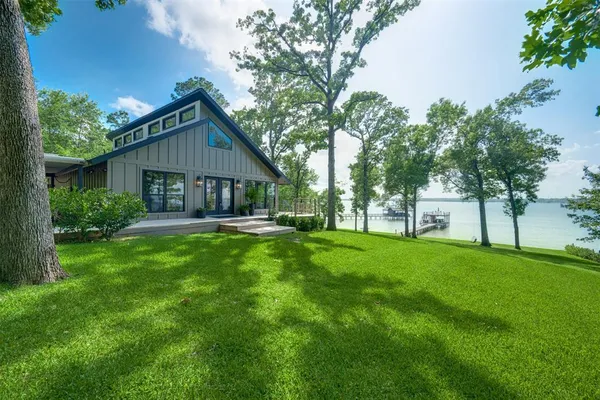 $1,060,000 | 696 County Road 2601, Pittsburg, TX 75686
