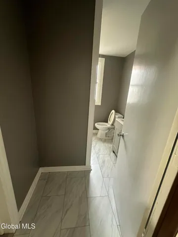 $1,800 | 224 5th Avenue, Troy, NY 12180