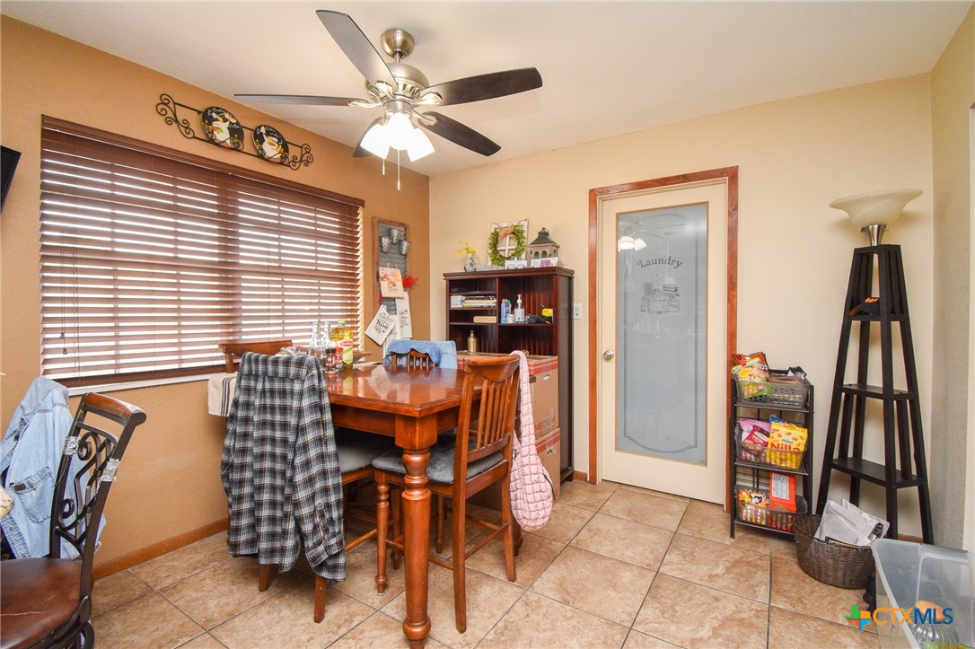 103 Rhodes Road Victoria, TX 77904 - Photo 16 of 45