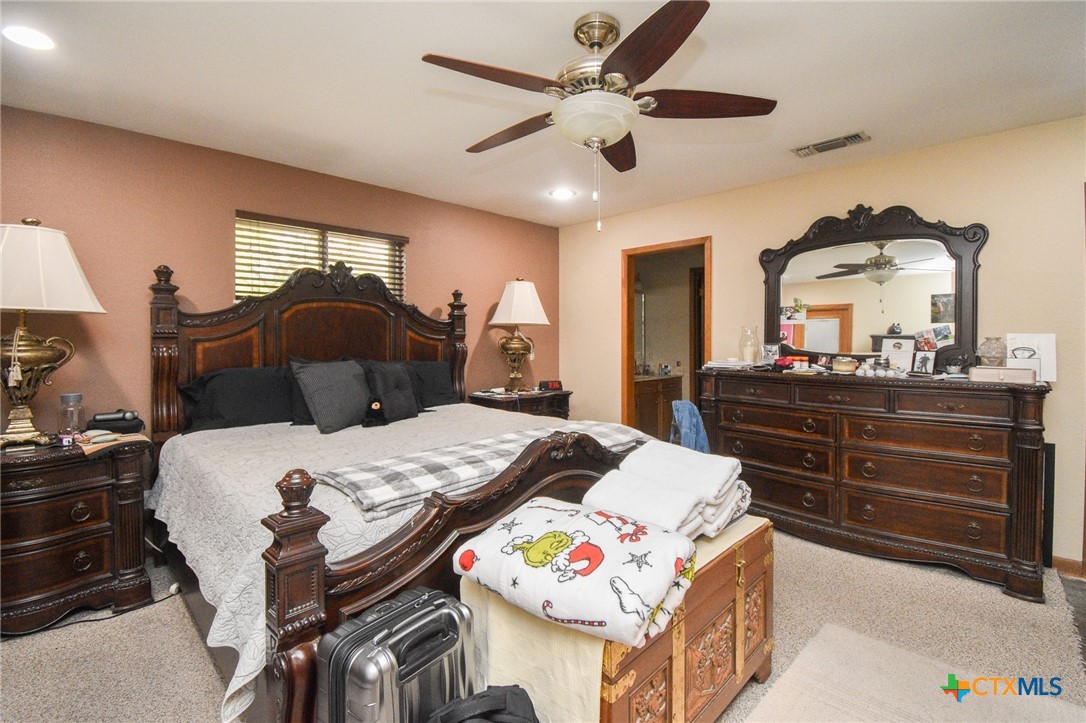 103 Rhodes Road Victoria, TX 77904 - Photo 18 of 45