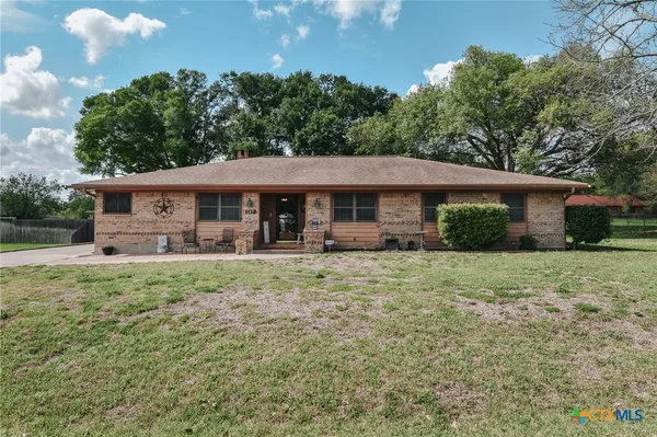 $249,500 | 103 Rhodes Road, Victoria, TX 77904