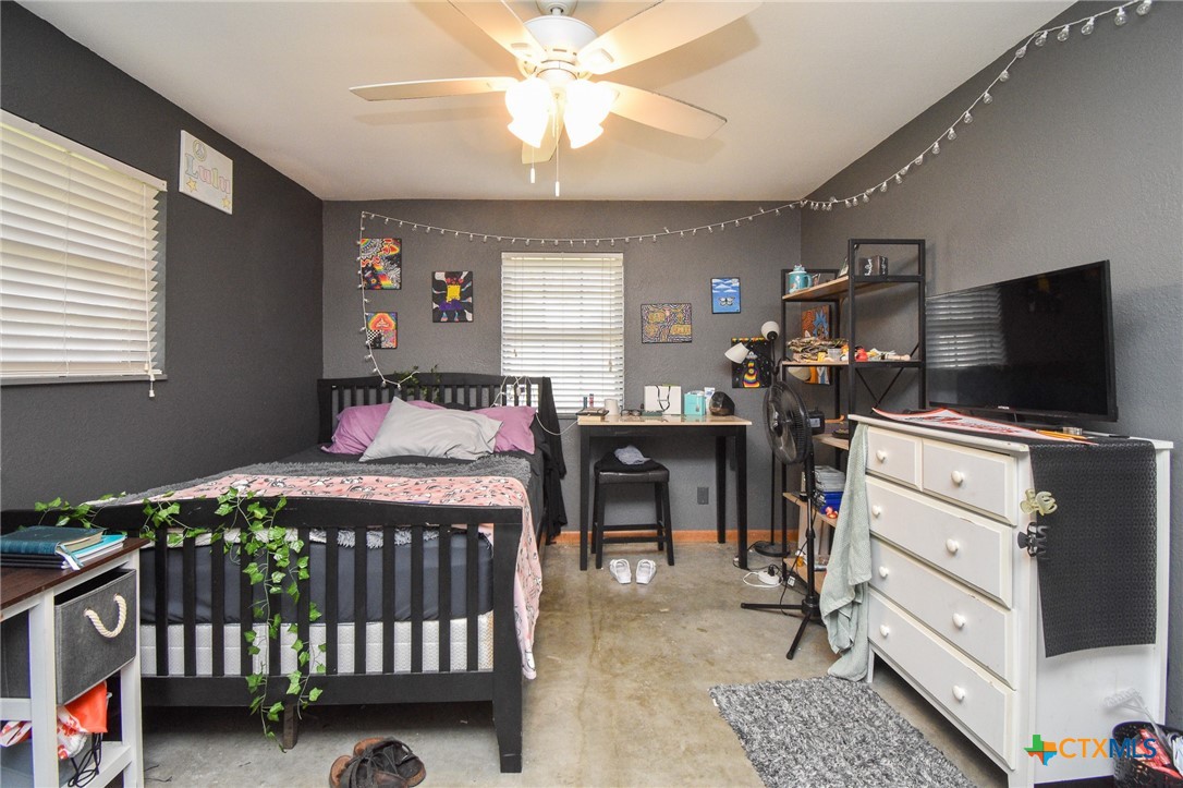 103 Rhodes Road Victoria, TX 77904 - Photo 26 of 45