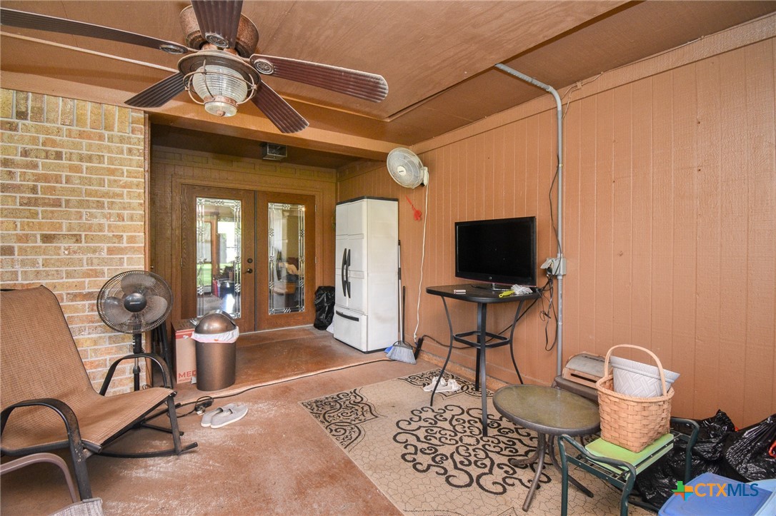 103 Rhodes Road Victoria, TX 77904 - Photo 35 of 45