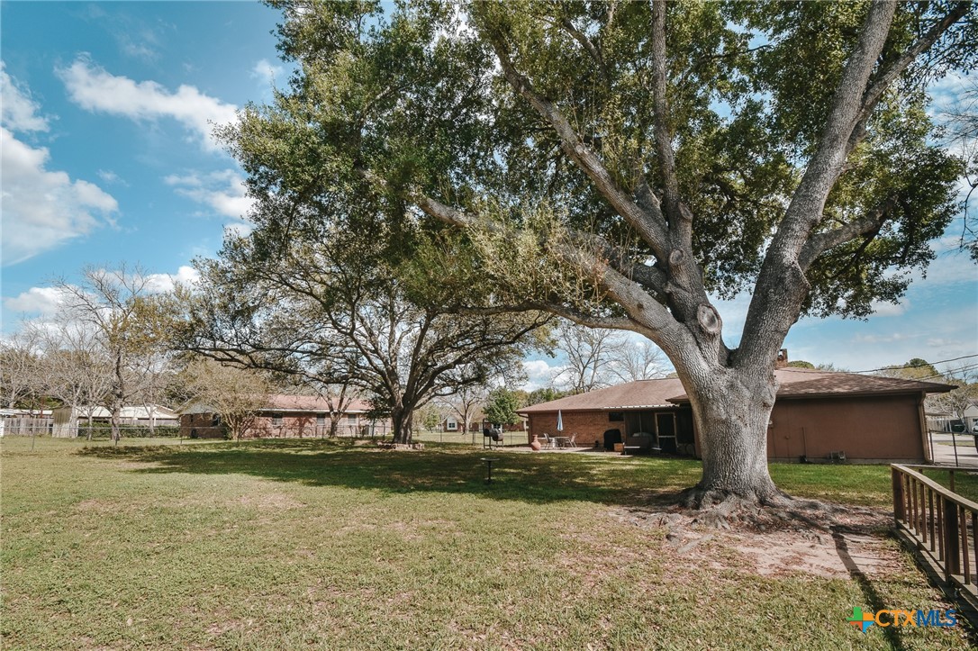 103 Rhodes Road Victoria, TX 77904 - Photo 40 of 45