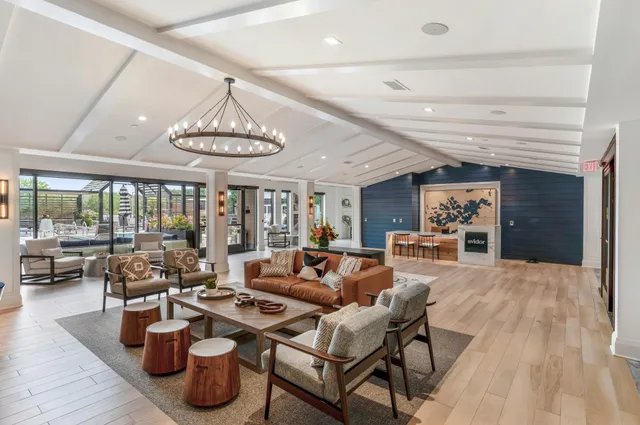 $1,938 | 12610 Ridgedale Drive, Unit 241, Minnetonka, MN 55305