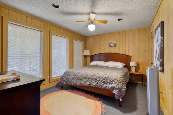 $749,000 | 618 Palmetto Drive, Livingston, TX 77351