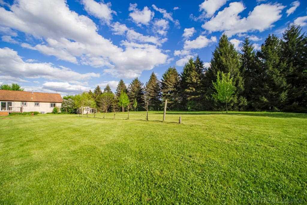 3378 Bishop Road Dryden, MI 48428 - Photo 30 of 32 50075288-29.JPG