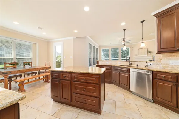 $475,000 | 2408 Ellis Park Lane, Conroe, TX 77304