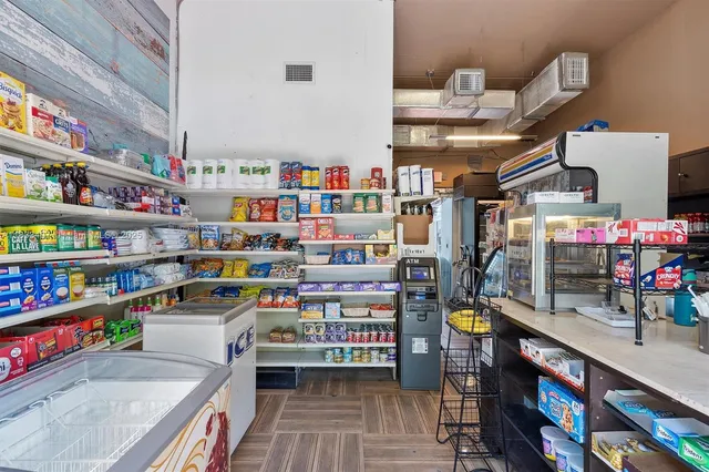 $310,000 | 650 Northeast 64th Street, Unit G210, Miami, FL 33138