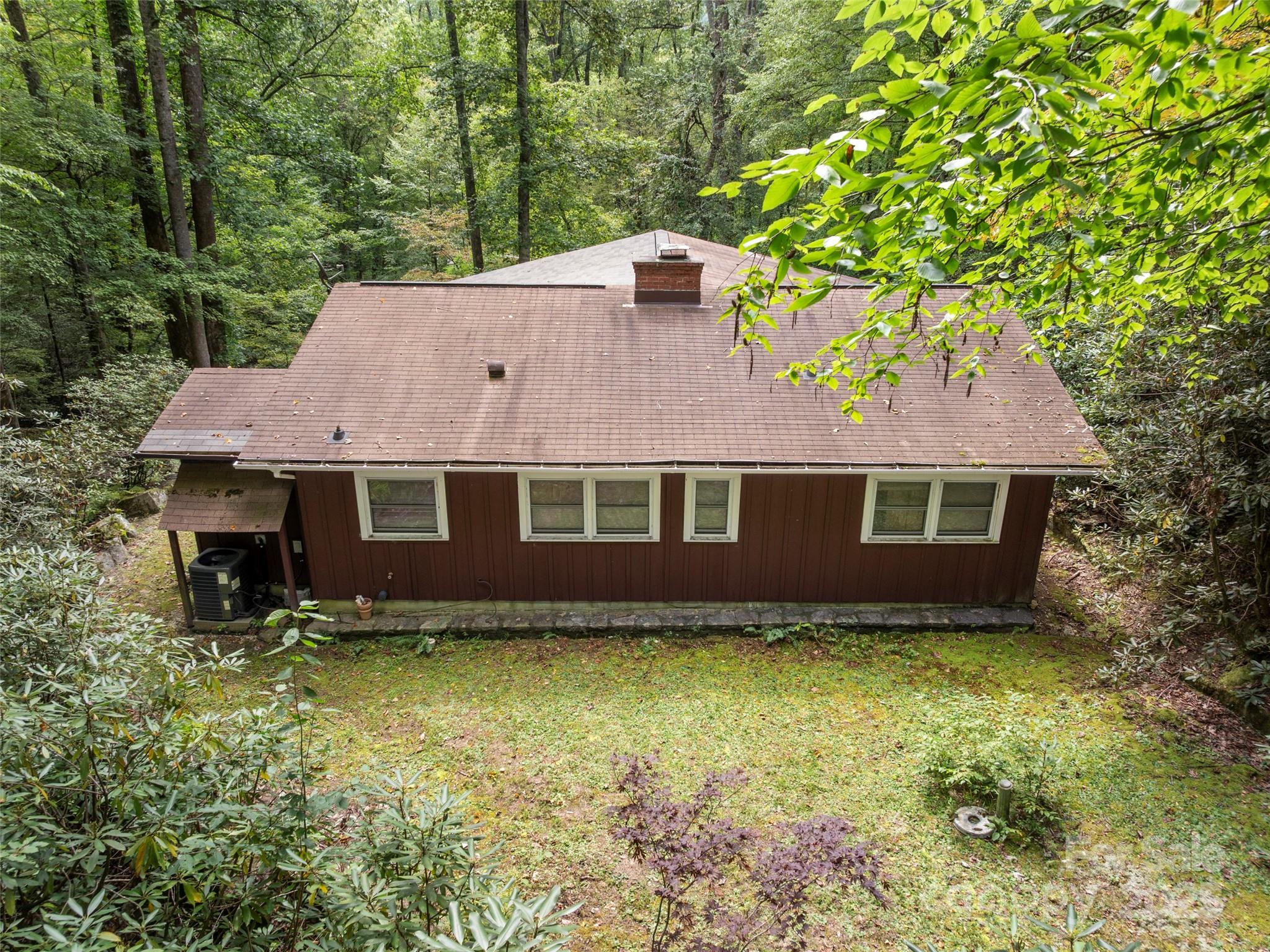 812 Crab Creek Road Hendersonville, NC 28739 - Photo 33 of 34 an aerial view of a house