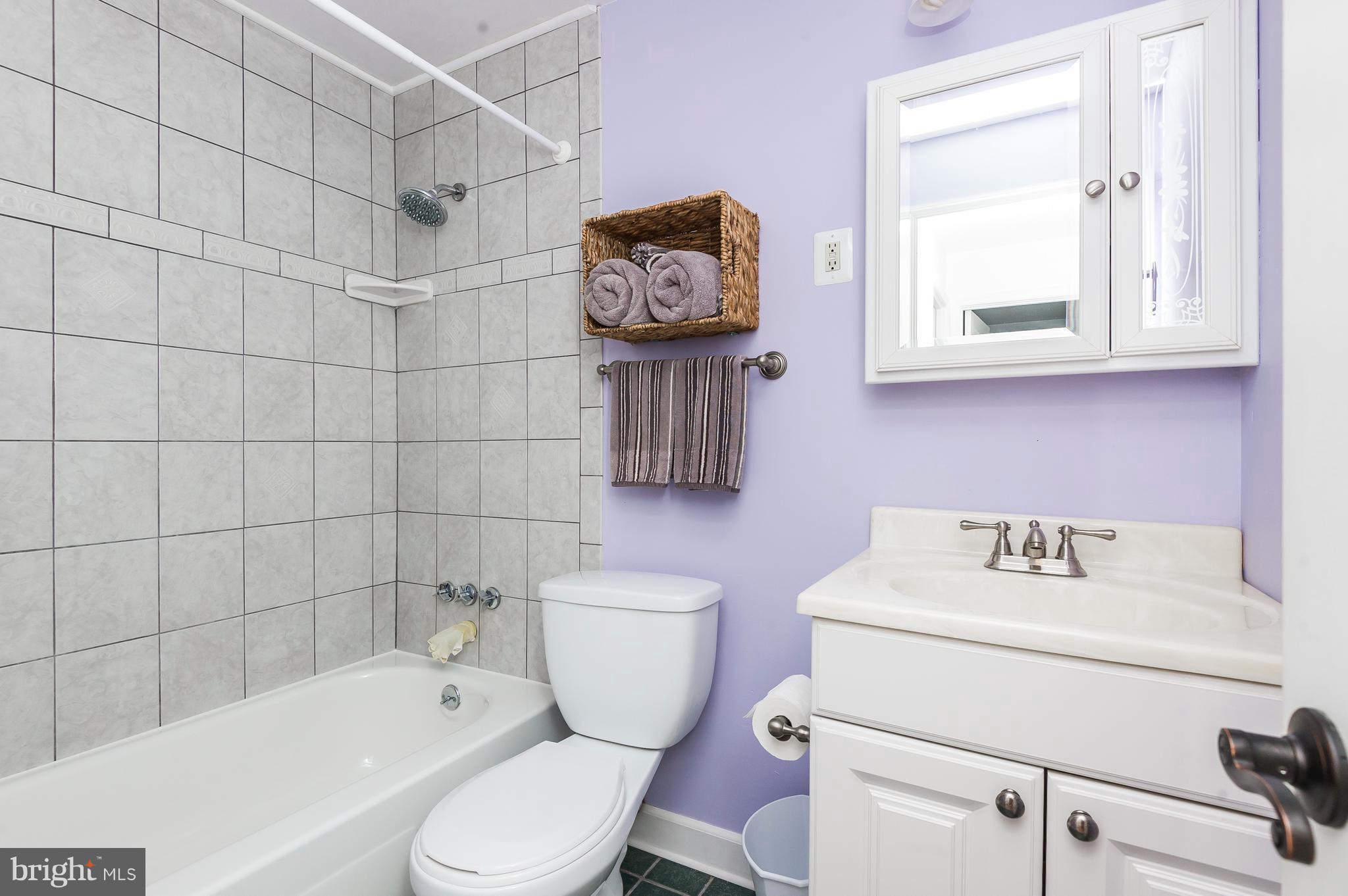 5809 Humblebee Road Columbia, MD 21045 - Photo 22 of 29 Upstairs Hall Bath