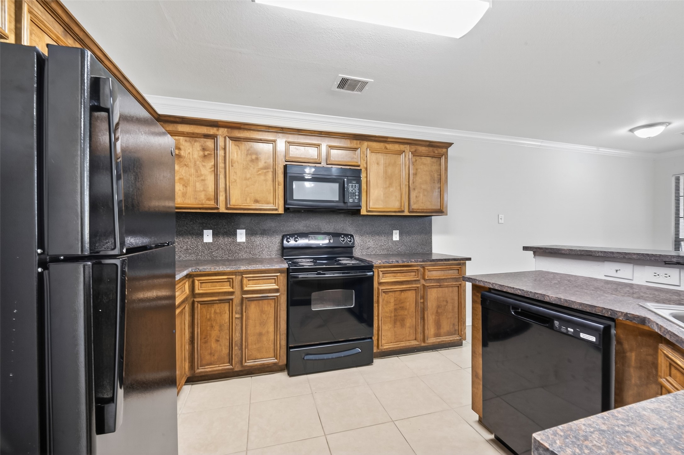 4502 Mallow Street, Unit A Houston, TX 77051 - Photo 12 of 35 Unit A-Another showing appliances included.