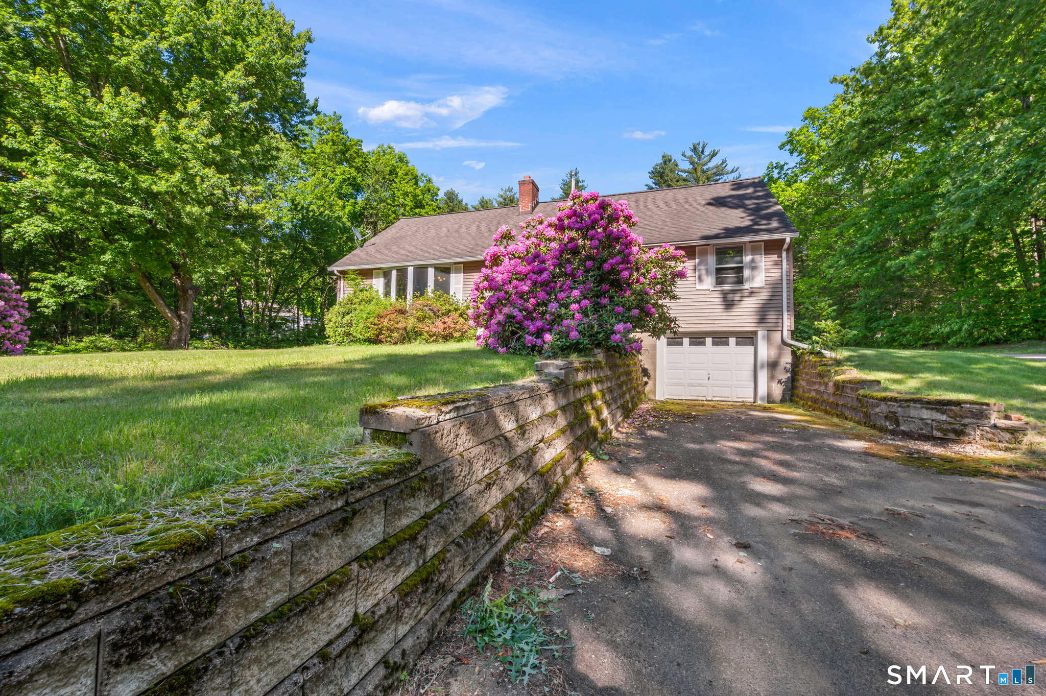 143 Monson Road Stafford, CT 06076 - Photo 3 of 28