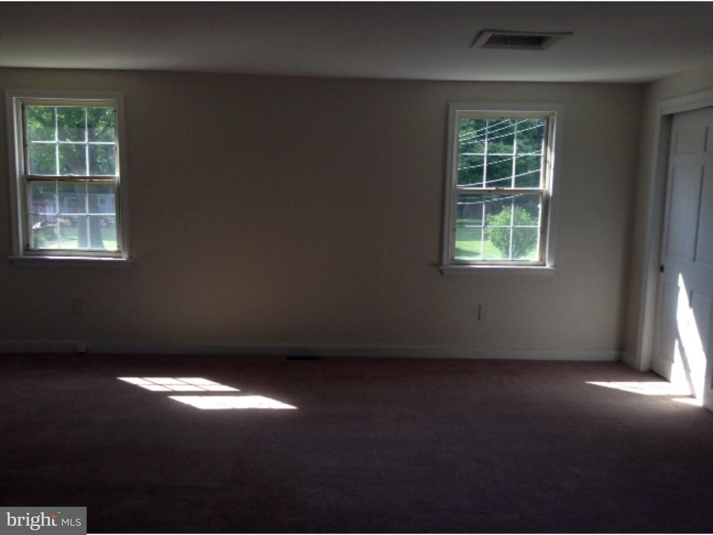 1055 Orchid Road Warminster, PA 18974 - Photo 21 of 22 Gallery Image 21