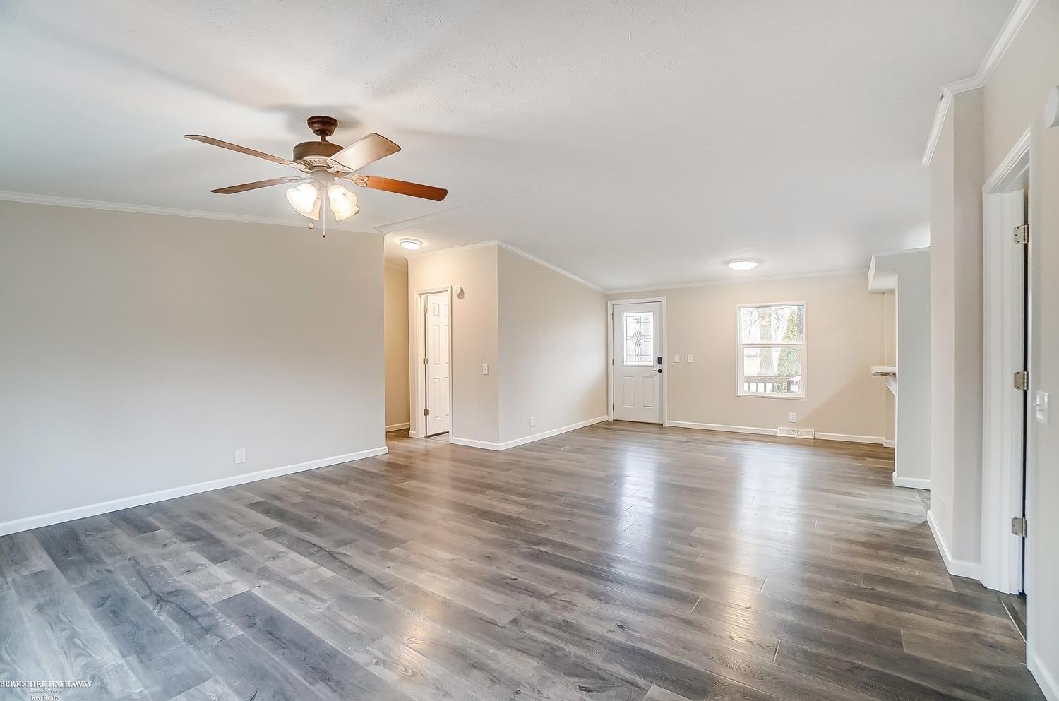 43231 Willow Road New Boston, MI 48164 - Photo 10 of 36 Gallery Image 10