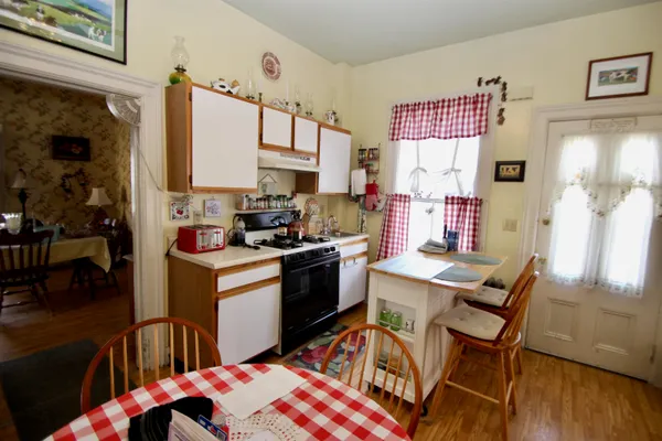 $375,000 | 28 Carver Street, Brandon, VT 05733
