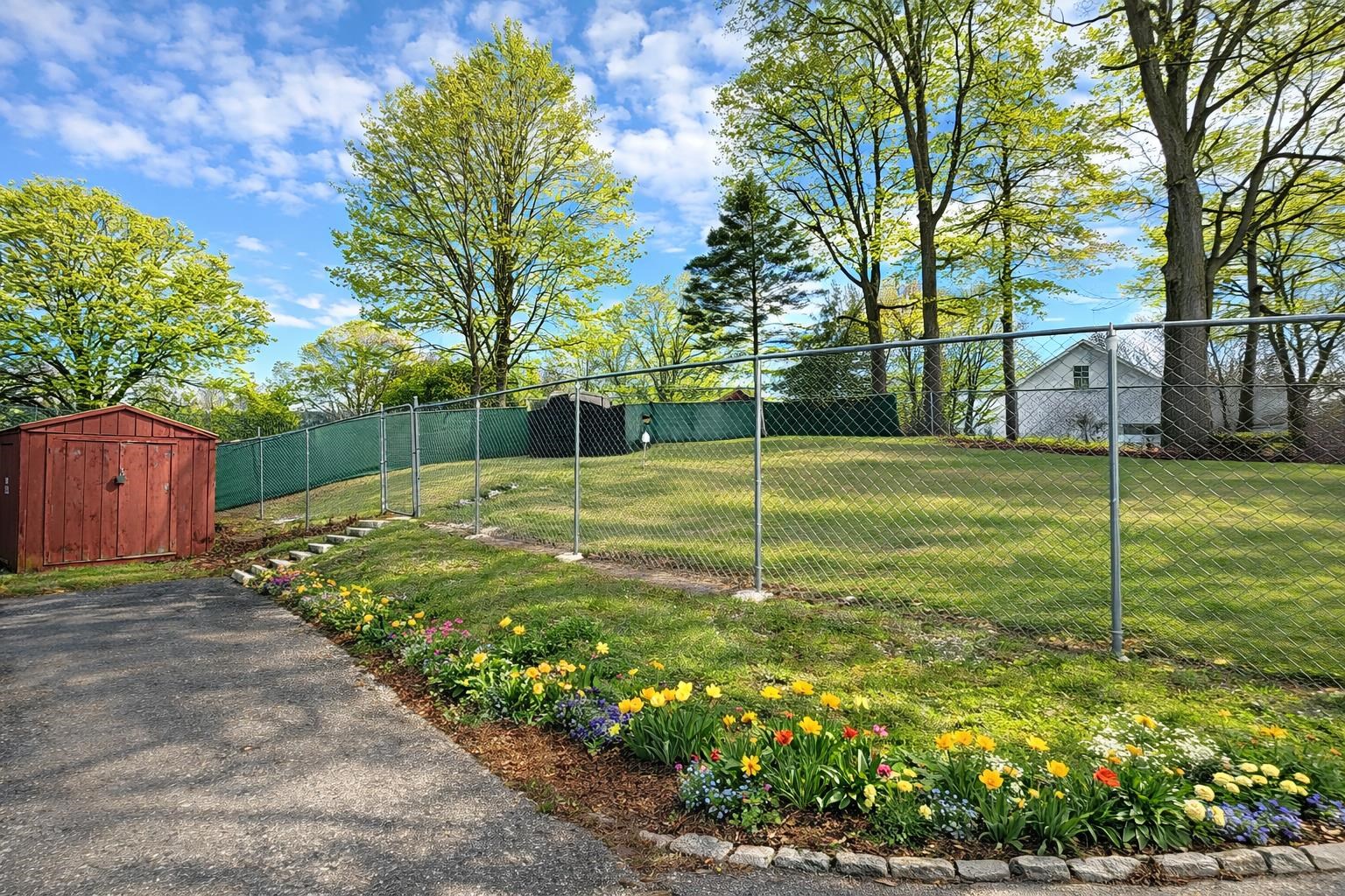 28 Carver Street Brandon, VT 05733 - Photo 3 of 23