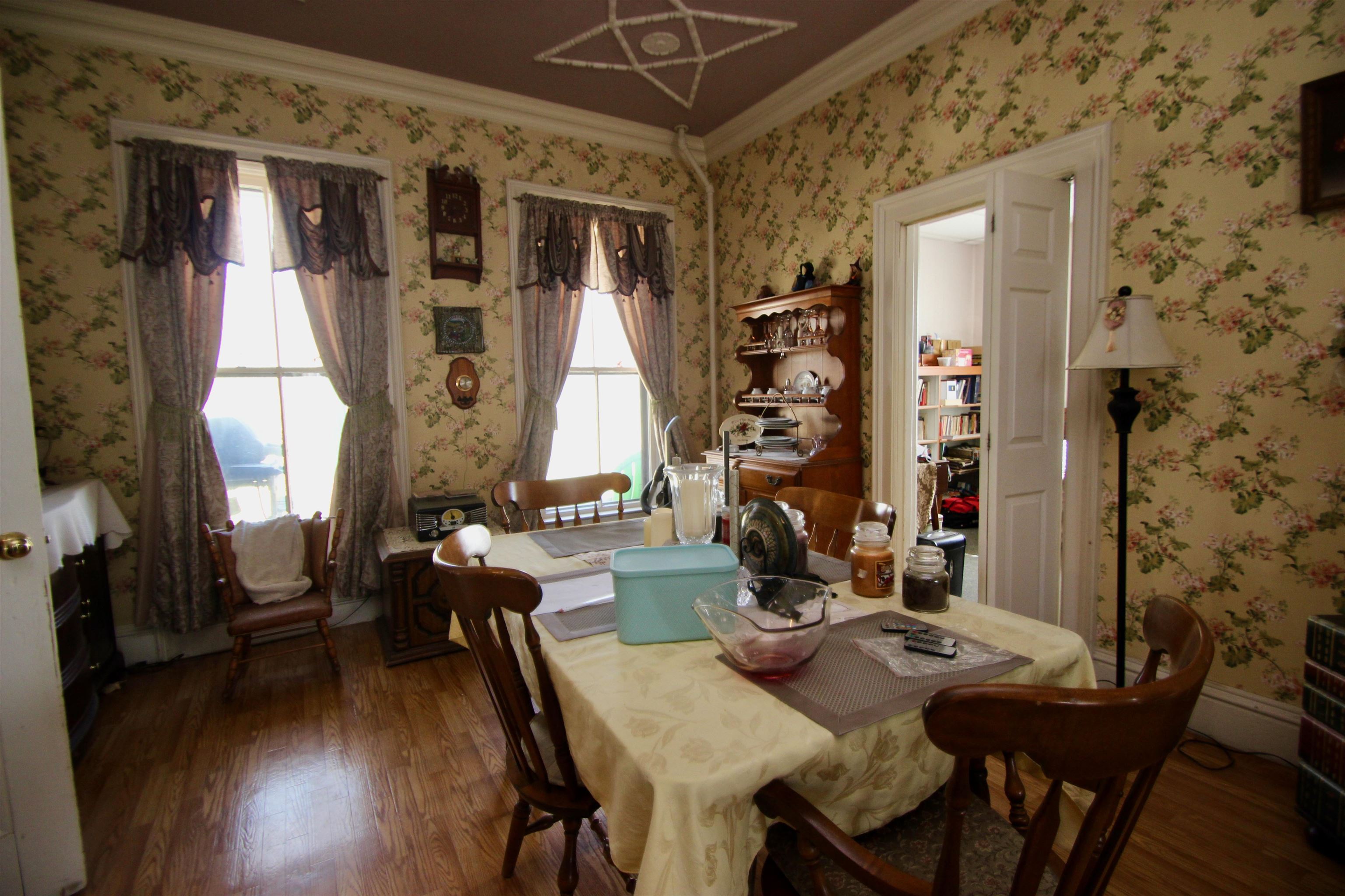 28 Carver Street Brandon, VT 05733 - Photo 4 of 23