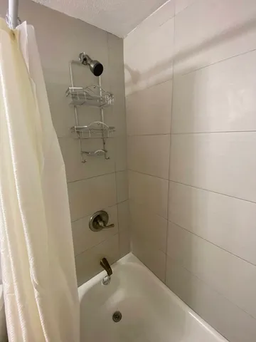 $2,600 | 189 Ferry Street, Unit 1, Malden, MA 02148