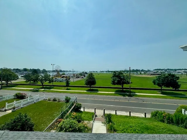 $1,800 | 39 Seaview Avenue, Unit 3, Norwalk, CT 06855