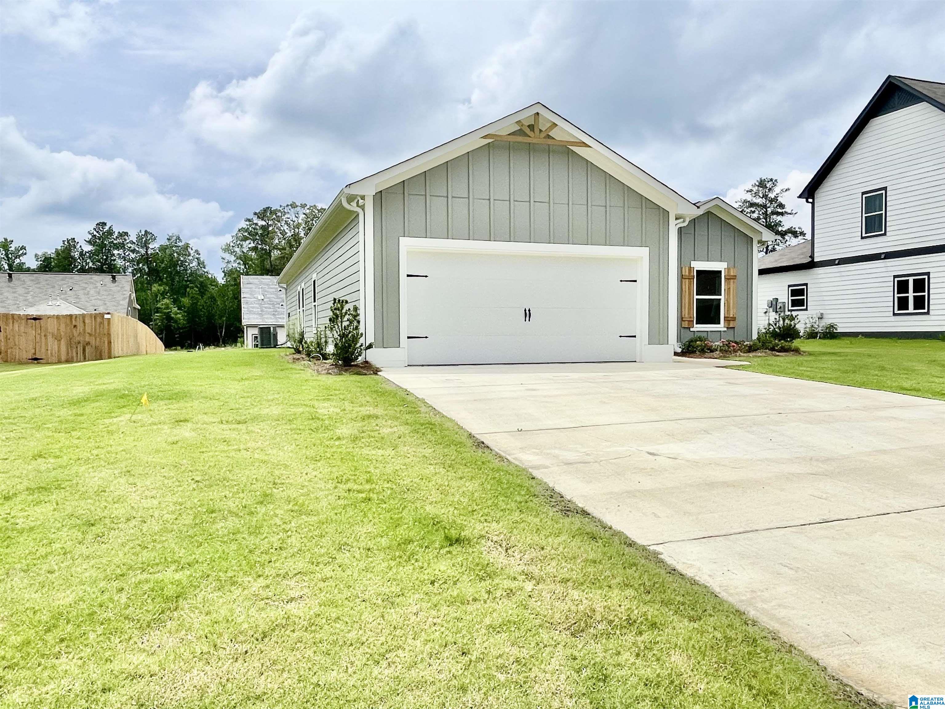 1940 Baxter Avenue Springville, AL 35146 - Photo 2 of 6