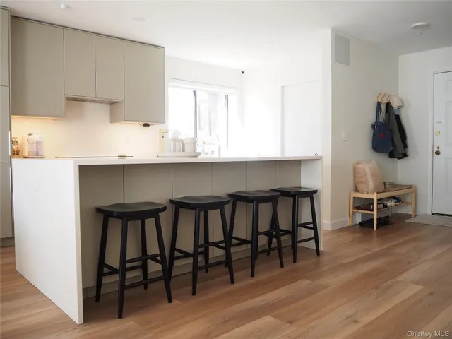 $595,000 | 24 Carhart Avenue, Unit 207A, White Plains, NY 10605