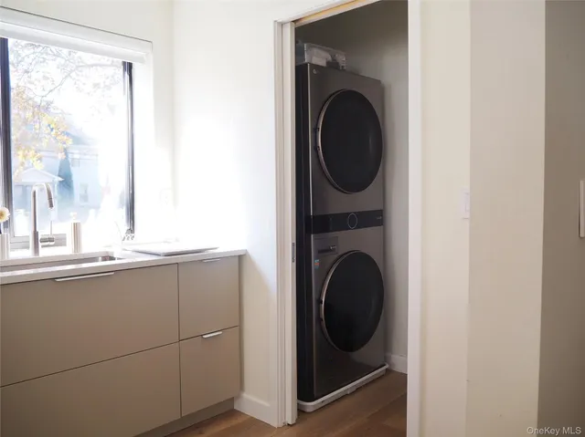 $595,000 | 24 Carhart Avenue, Unit 207A, White Plains, NY 10605