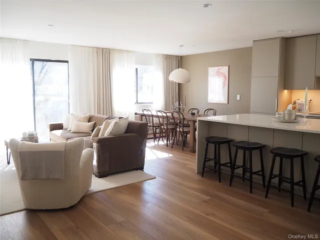 $595,000 | 24 Carhart Avenue, Unit 207A, White Plains, NY 10605