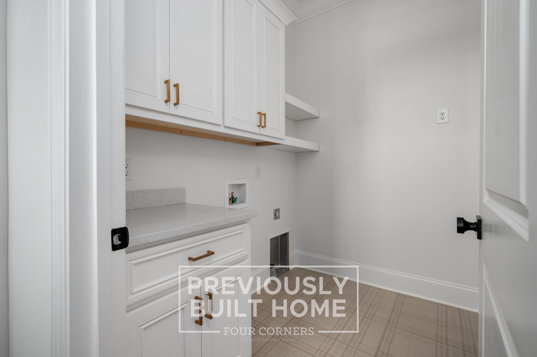 1730 Rigsby Avenue Murfreesboro, TN 37129 - Photo 19 of 22 a close view of cabinet