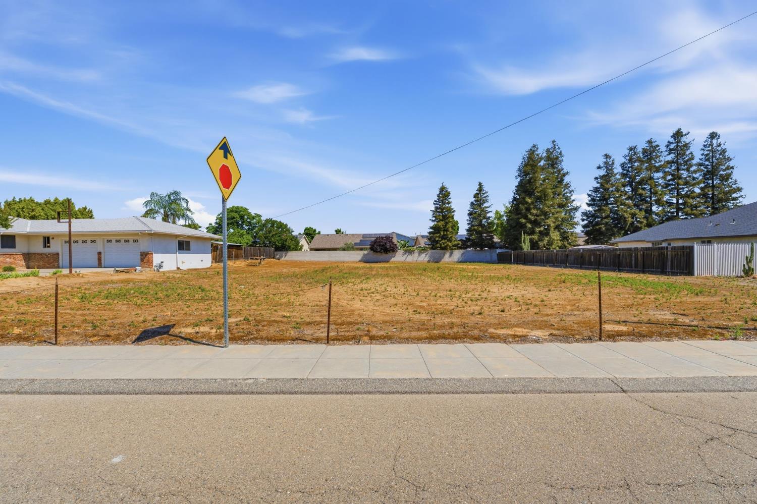 5396 West Clinton Avenue Fresno, CA 93722 - Photo 30 of 39