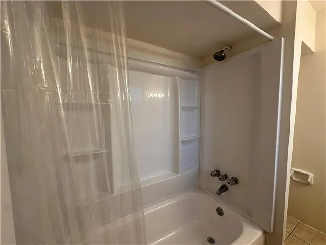 $1,000 | 115 West Esplanade Avenue, Unit 7, Metairie, LA 70005