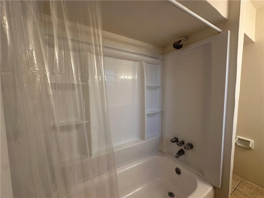 115 West Esplanade Avenue, Unit 7 Metairie, LA 70005 - Photo 13 of 18