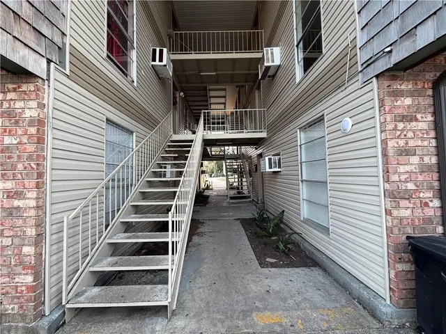 $1,000 | 115 West Esplanade Avenue, Unit 7, Metairie, LA 70005