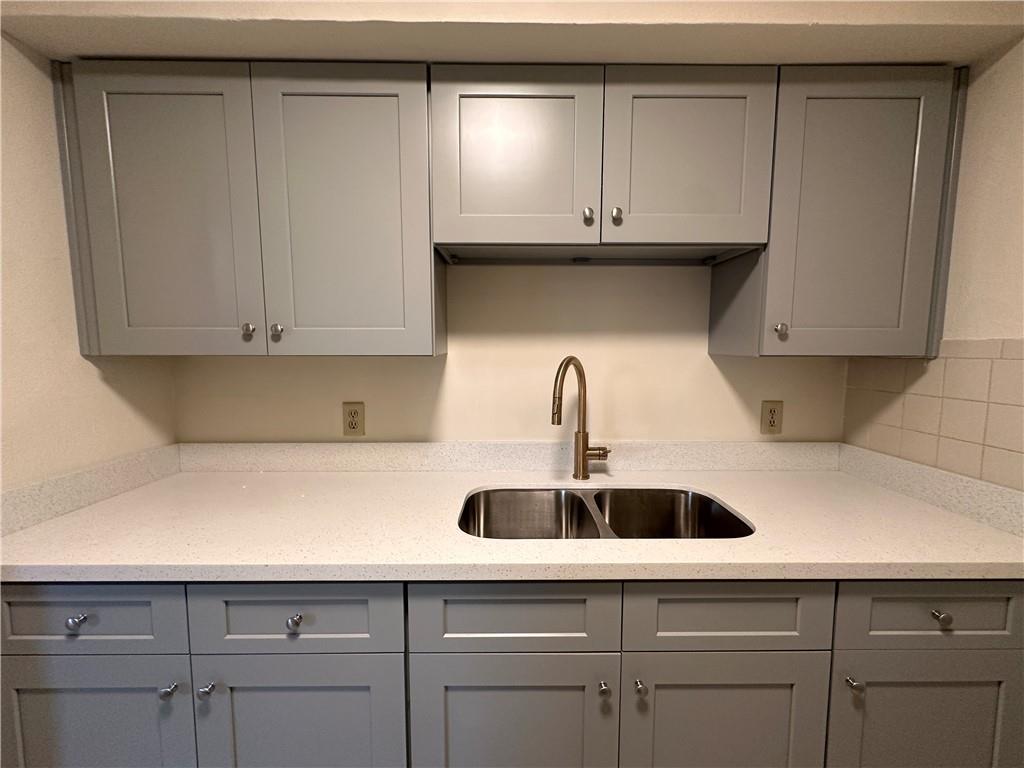 115 West Esplanade Avenue, Unit 7 Metairie, LA 70005 - Photo 8 of 18