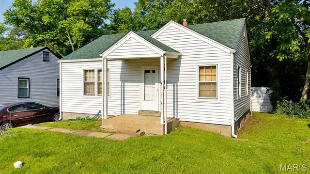 $79,000 | 6717 Thurston Avenue, St. Louis, MO 63134