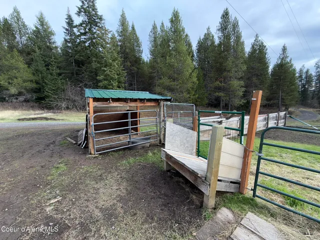 $879,000 | 388 Owl Creek Lane, St. Maries, ID 83861