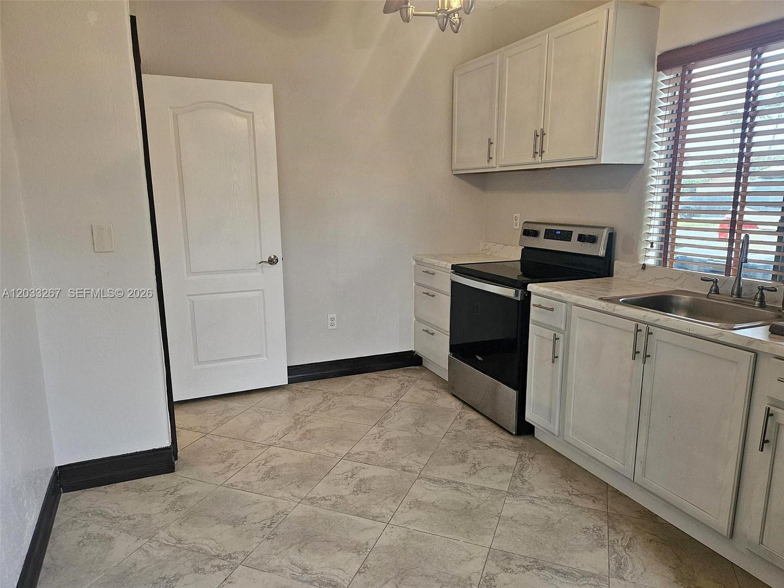 12975 Southwest 189th Street, Unit 1 Miami, FL 33177 - Photo 4 of 9