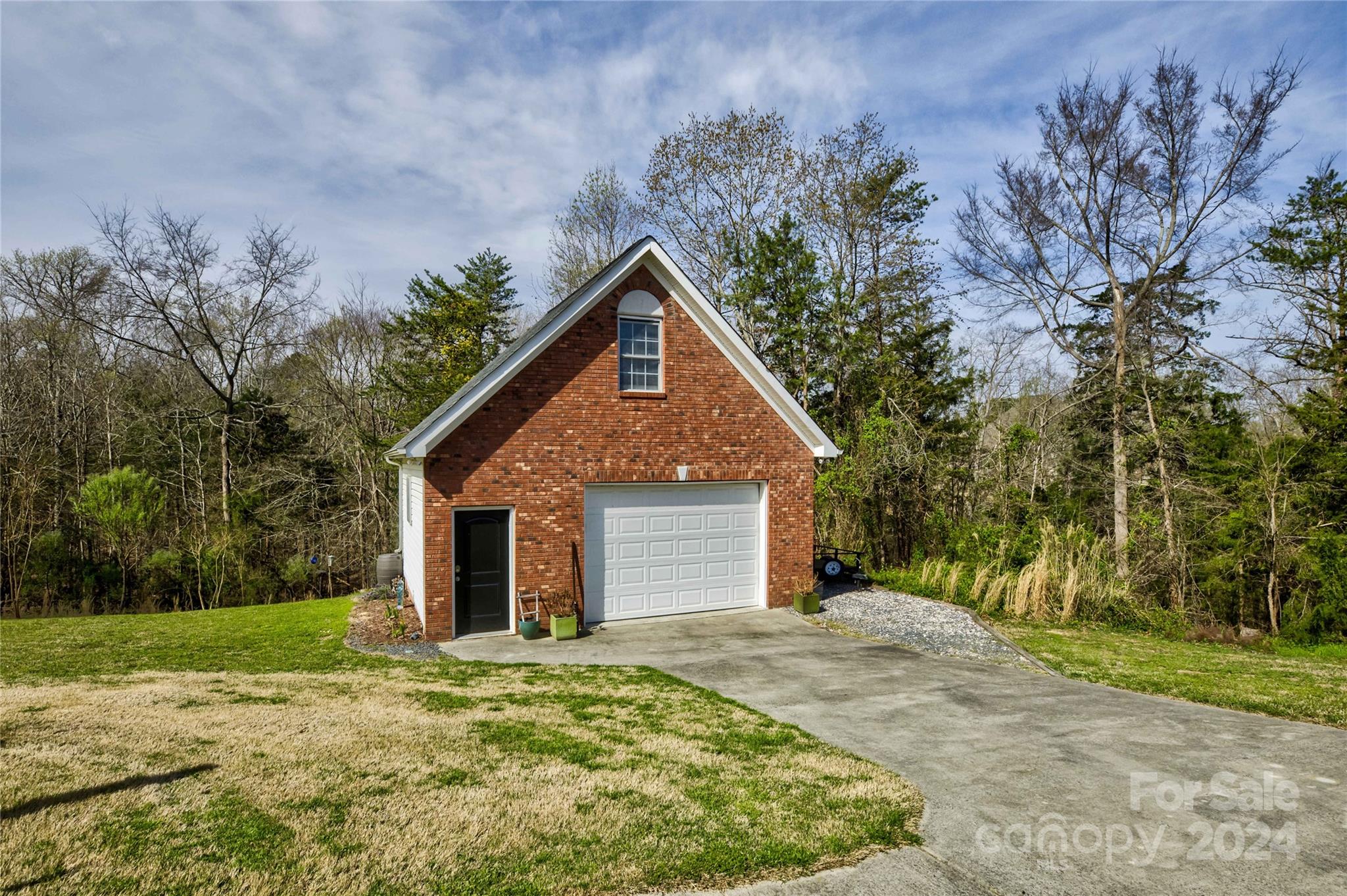 125 Clearview Road Rock Hill, SC 29732 - Photo 44 of 48 a front view of a house with a yard and trees