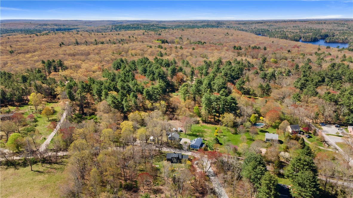 410 Field Hill Road Scituate, RI 02815 - Photo 36 of 38