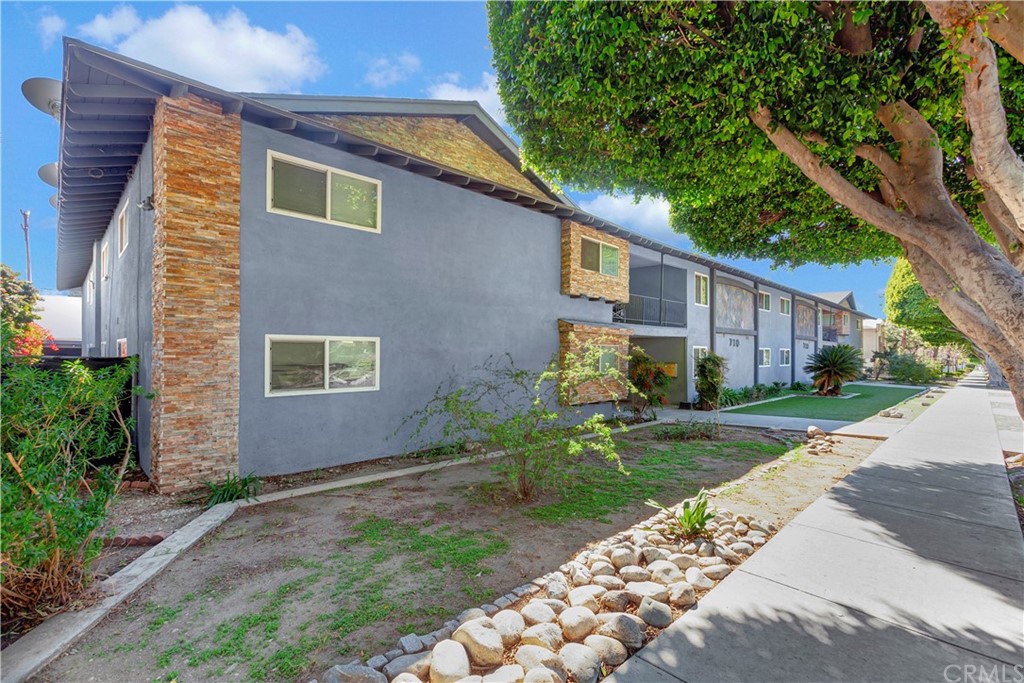 710 Claraday Street Glendora, CA 91740 - Photo 8 of 17 a front view of house with yard and green space