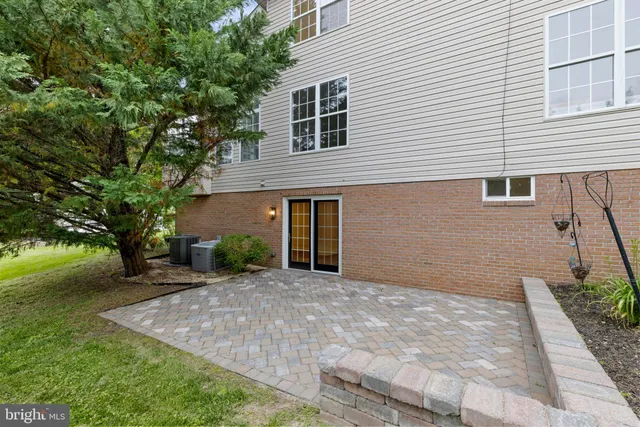 $1,175,000 | 5204 Muirfield Drive, Ijamsville, MD 21754