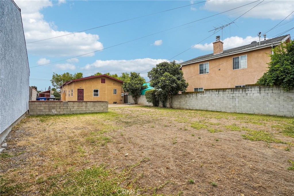 1359 South Downey Road Los Angeles, CA 90023 - Photo 45 of 54
