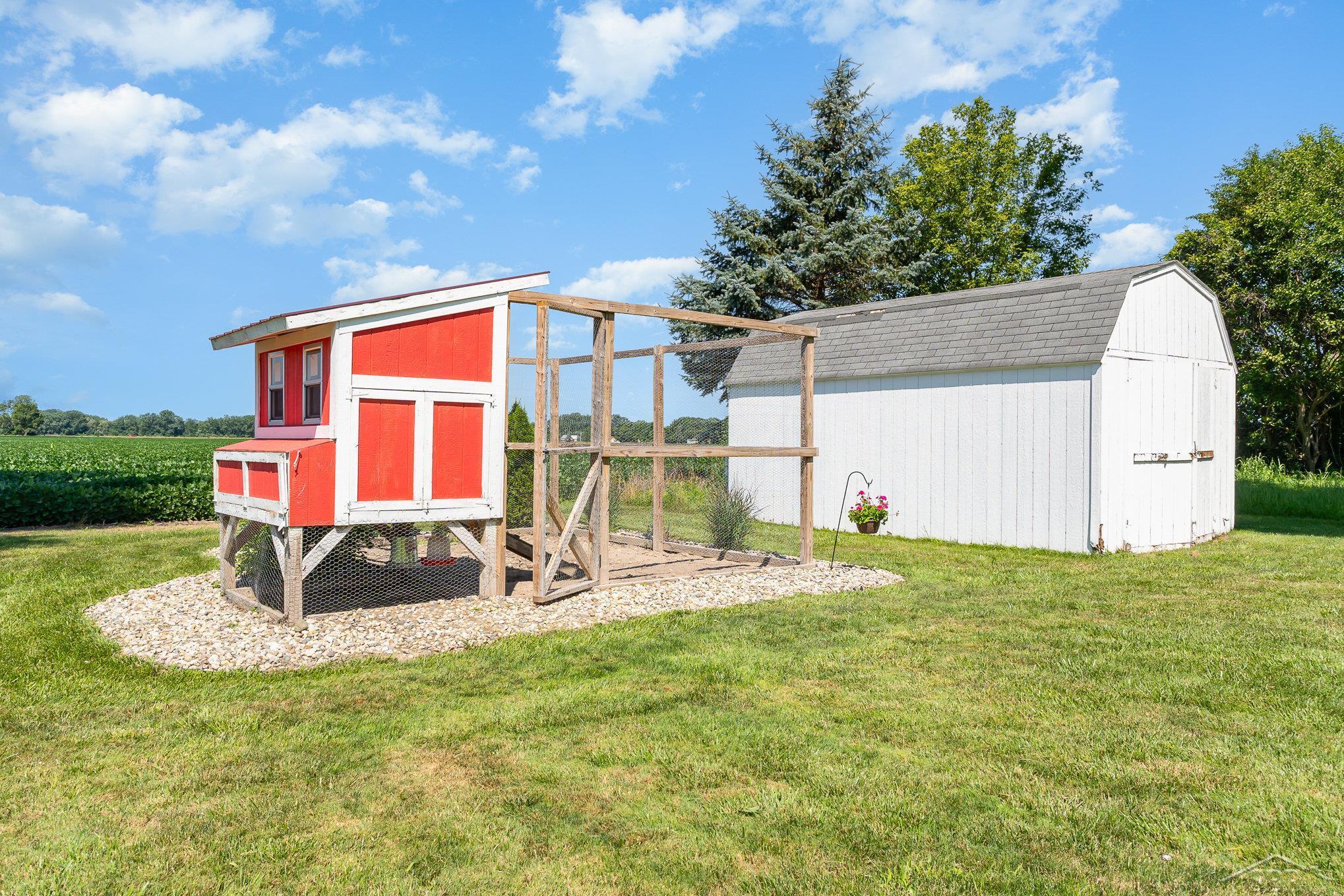 4888 Cole Road Saginaw, MI 48601 - Photo 23 of 39 50189882-1bf907cb-7cb7-4d09-a616-0a77297b0fc6.JPG