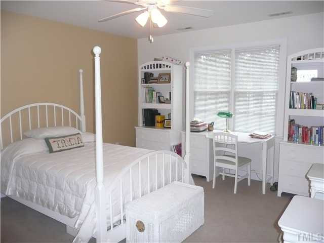 2408 Sunnystone Way Raleigh, NC 27613 - Photo 17 of 25 Photo 17