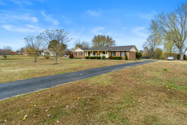$509,000 | 6980 Bethel Road, Greenbrier, TN 37073