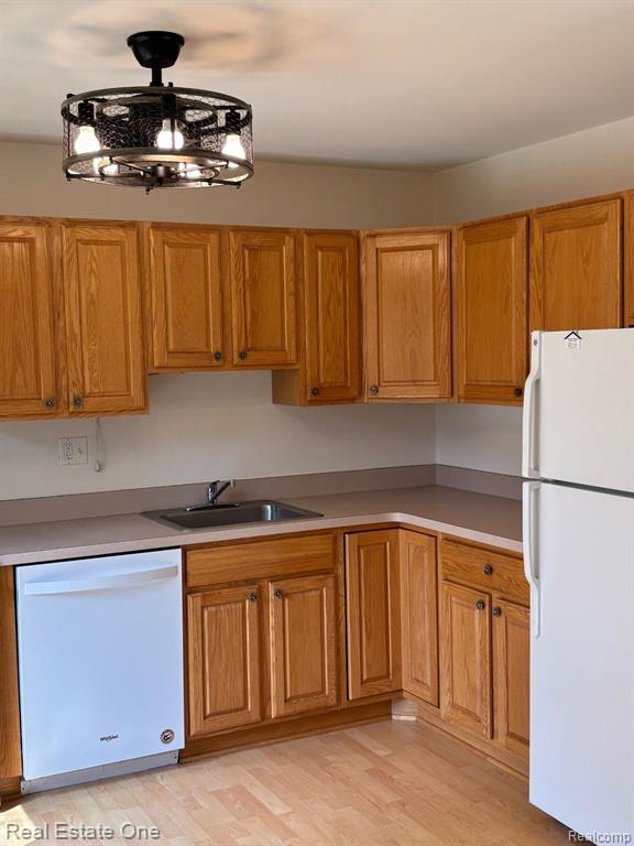 1163 Marquette Court Rochester Hills, MI 48307 - Photo 6 of 19