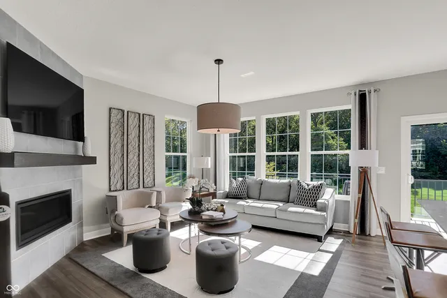 $342,390 | 5914 Juna Avenue, Plainfield, IN 46168