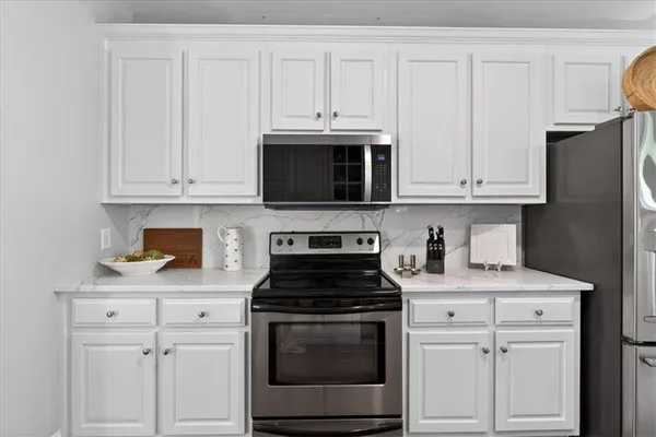 $565,000 | 207 Oakwind Court, Canton, GA 30114