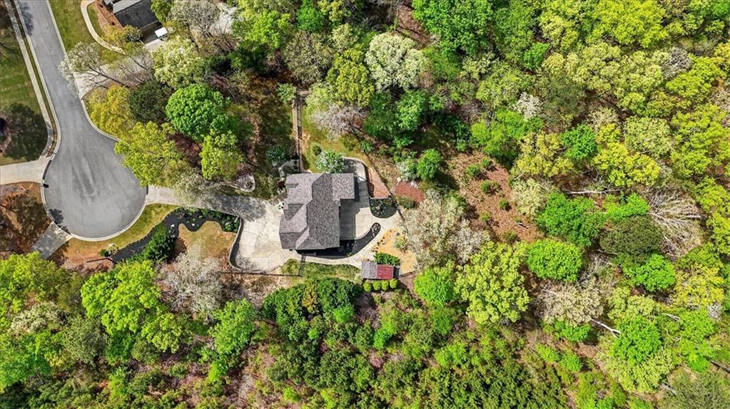 207 Oakwind Court Canton, GA 30114 - Photo 4 of 42